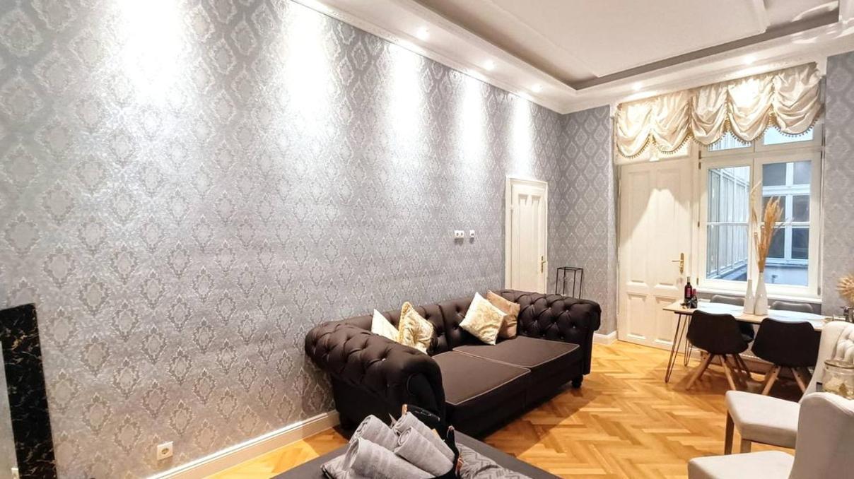 Apartment Luxurious In Center Kn Wien