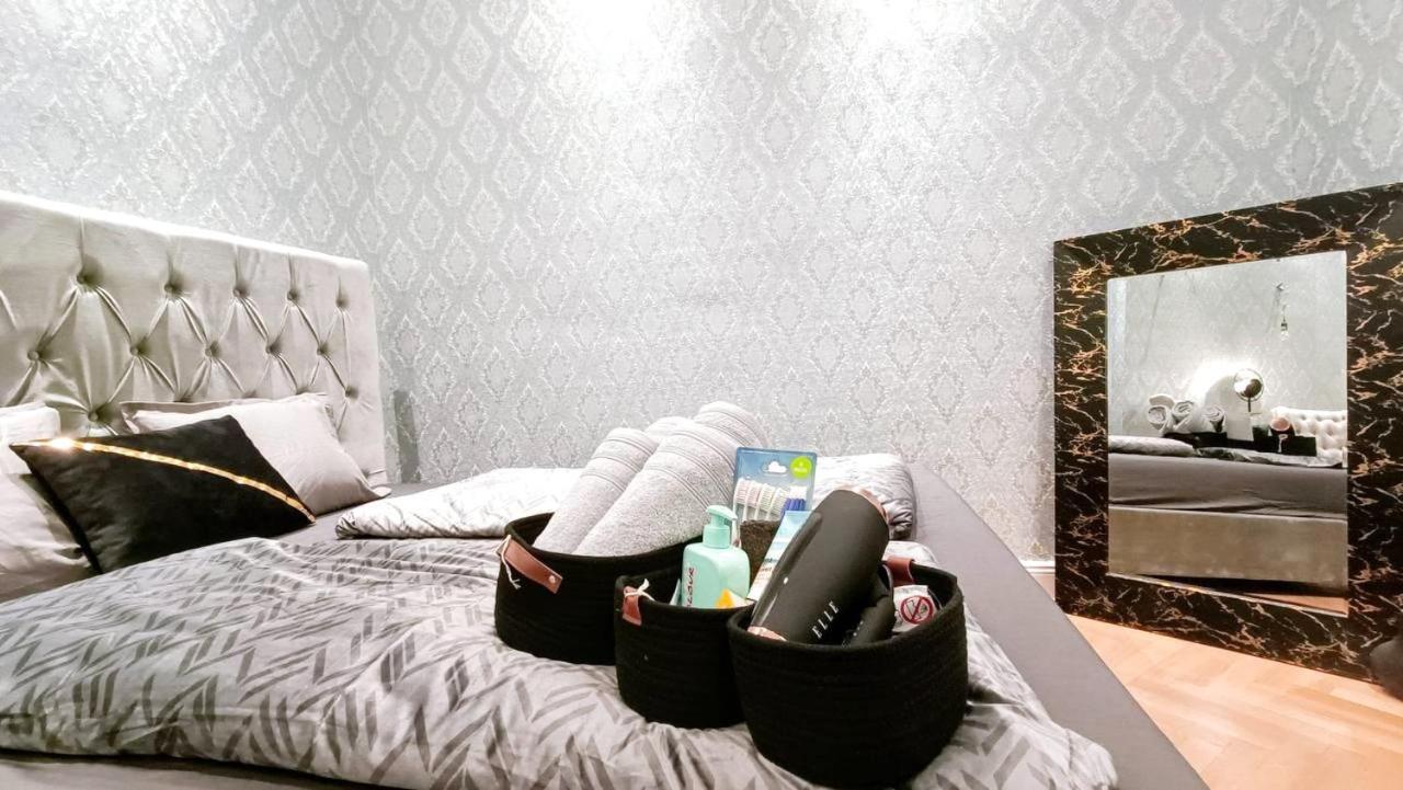 Apartment Luxurious In Center Kn Wien