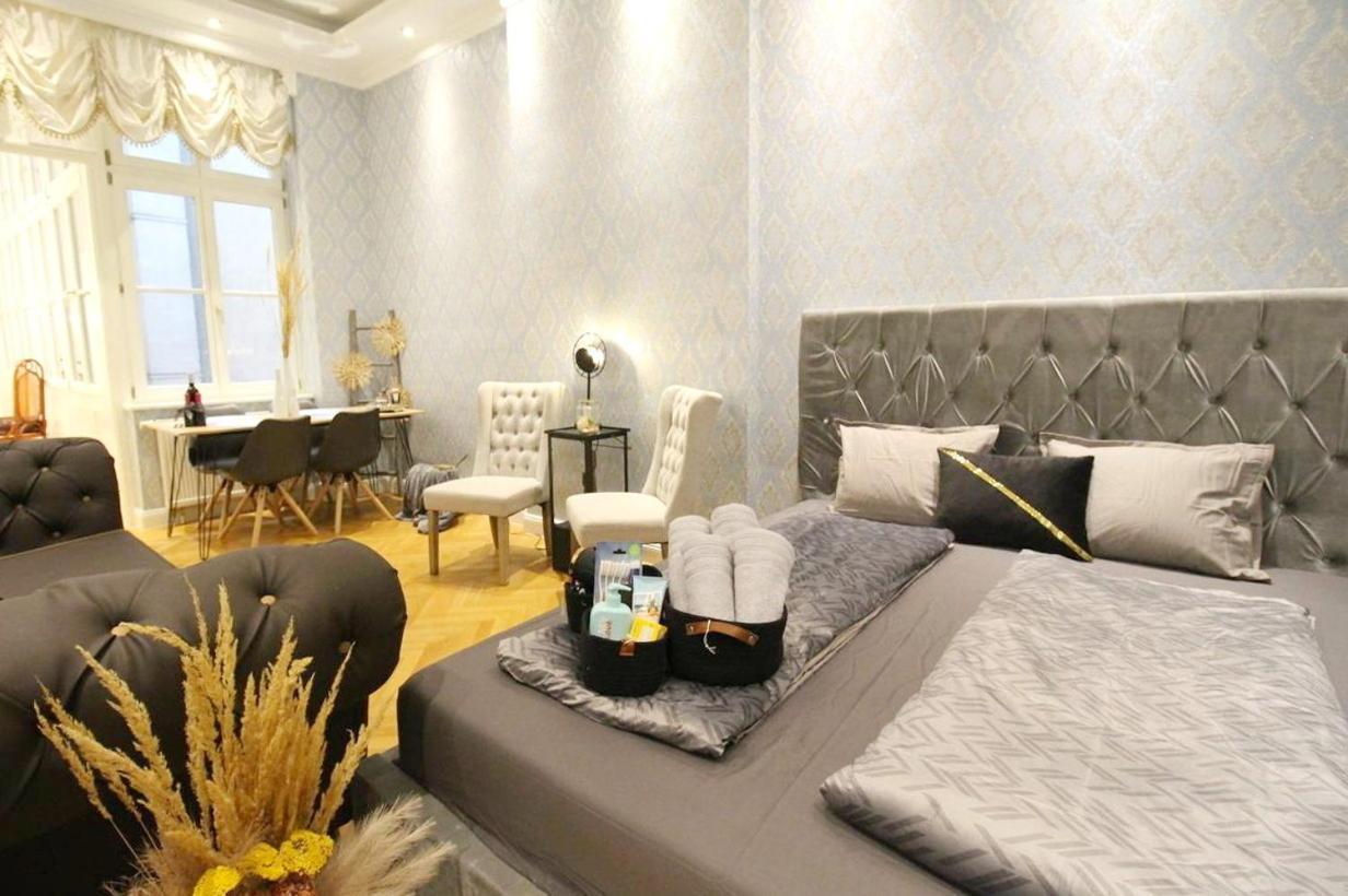 Luxurious In Center Kn Wien