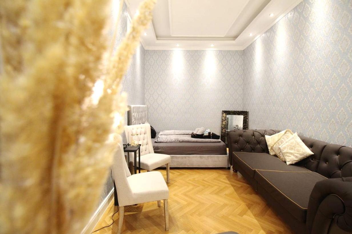 Luxurious In Center Kn Apartment Wien