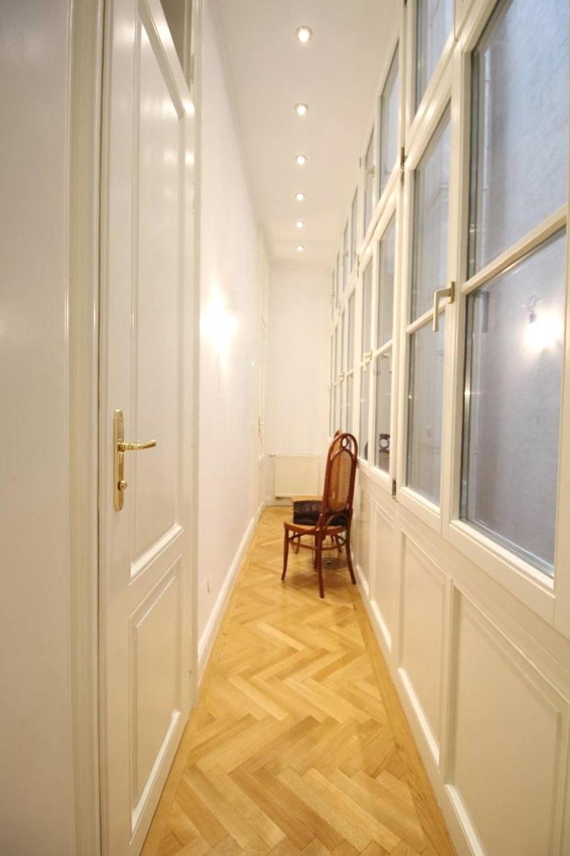 Luxurious In Center Kn Apartment Wien